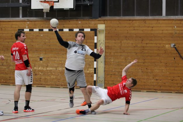Priener Handballer verlieren verdient in Traunstein